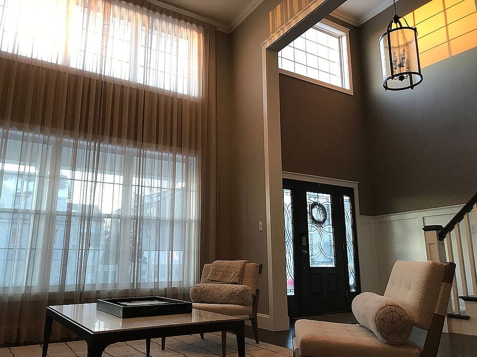 1st image of 99 Beechwood Dr