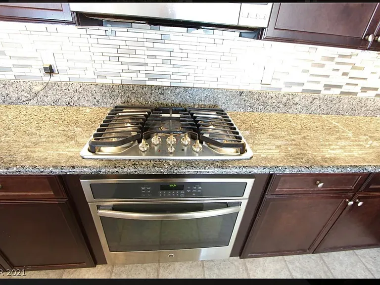 10726 Wrigley Field Ave — Photo 3
