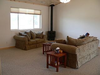 2nd image of 40 Carpin Cir