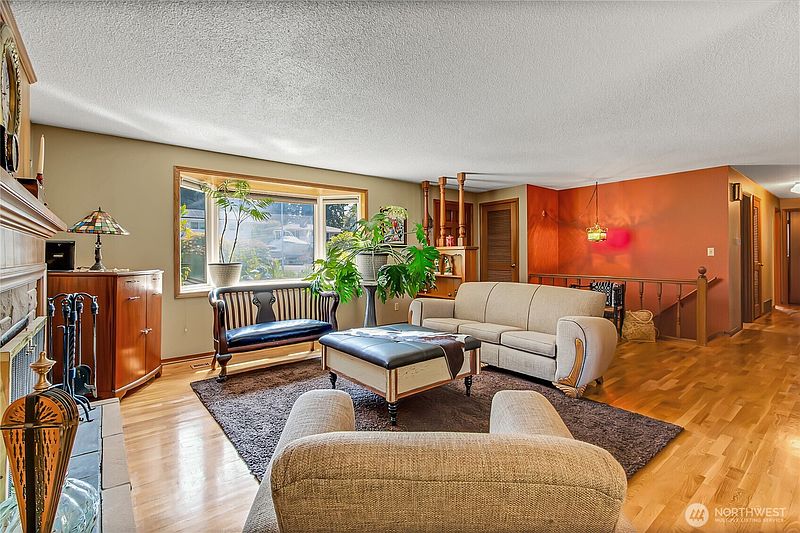 2nd image of 3608 65th Ave W