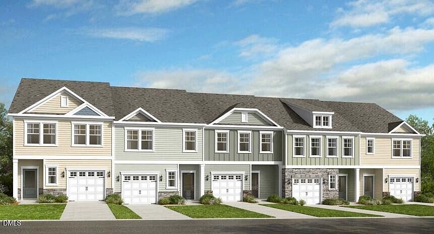 1st image of 14 Charlie Cir