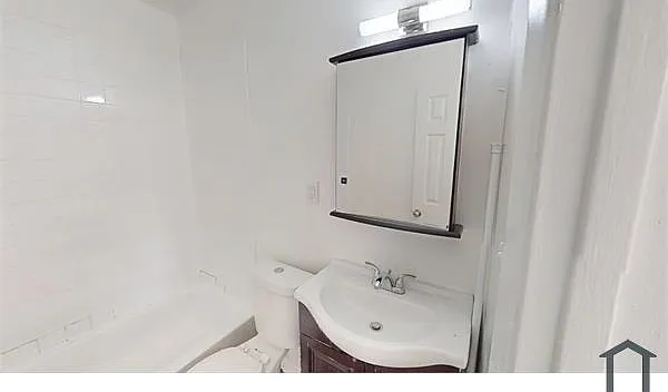 3 bed, $2,599 — Photo 3