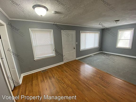 4th image of 11108 Bennington Ave