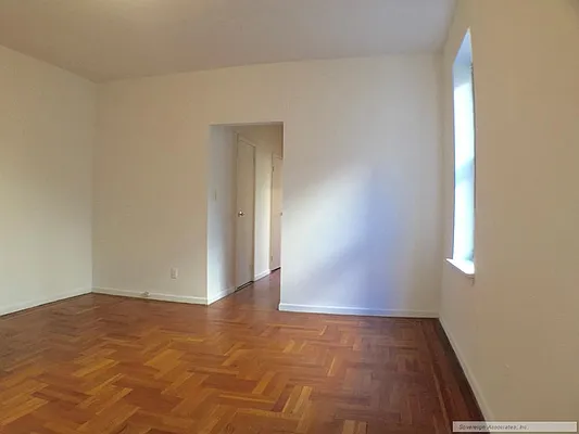 Rented by Sovereign Associates | media 19