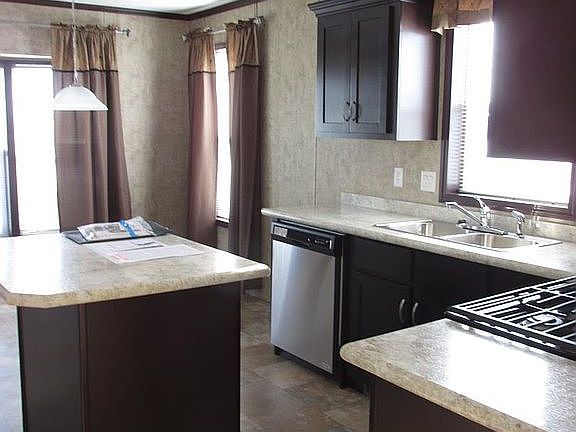 4th image of 6017 S Prestwick Pl