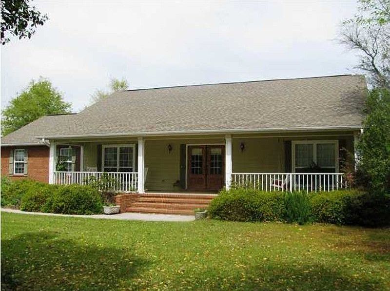Welcome to 1613 Eunice Lane in Baker, FL