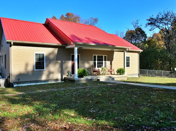 1016 Owen Ct, Ashland City, TN 37015