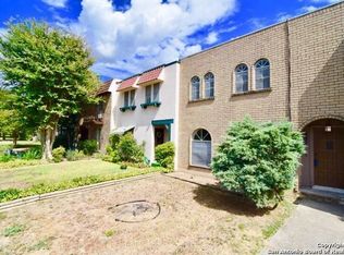 482 Coronado Blvd, Universal City, TX 78148