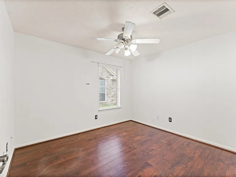 24226 Pine Canyon Fls — Photo 17