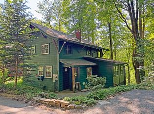 18 W Ln, Northfield, MA 01360