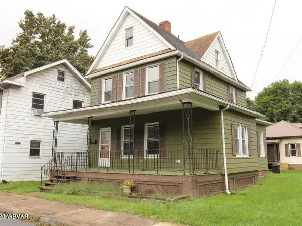 129 N Broad St, Jersey Shore, PA 17740