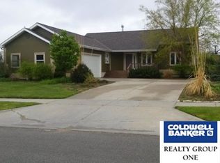 3001 Pecanwood Dr, Manhattan, KS 66502