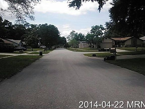 5th image of 8310 Chenille Dr