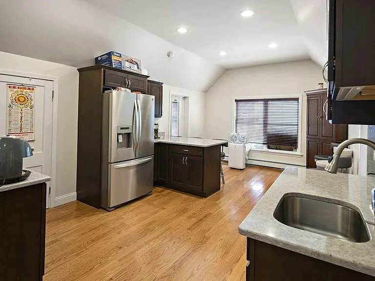 42 Babcock St #2 — Photo 2
