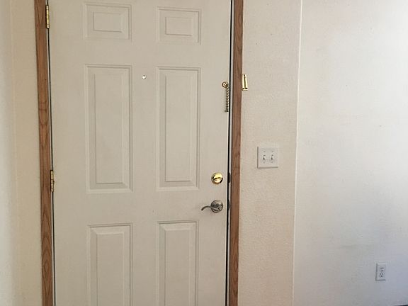5th image of 9198 Lynn Way