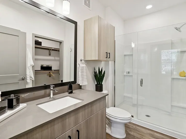 The Depot Luxury Apartments — Photo 88