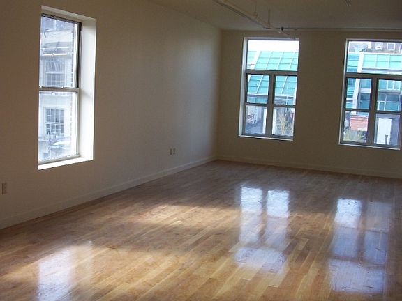 3rd image of 180 Lafayette St Fl 7