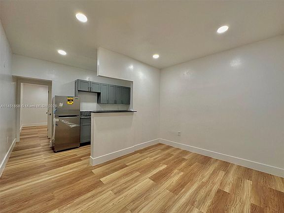 4th image of 5545 N Miami Ave Unit 7