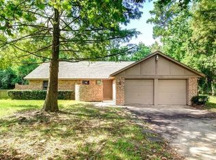 5407 Susanna Ln, Spring, TX 77389