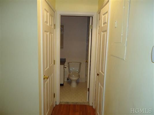 5th image of 234 Lakeside Dr #234
