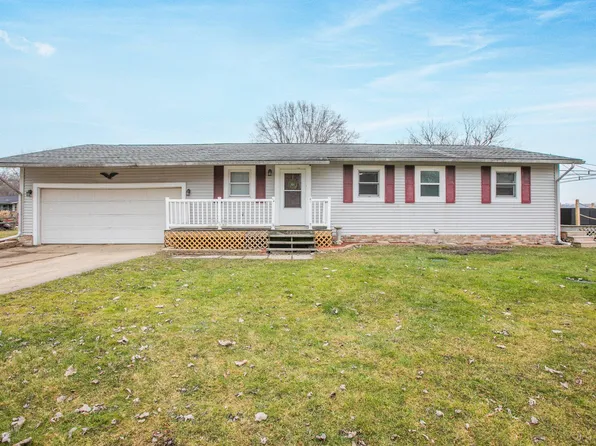 22308 Channel Ln, Edwardsburg, MI 49112