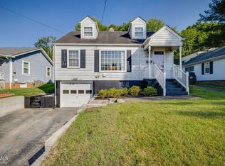 1347 Warpath Dr, Kingsport, TN 37664