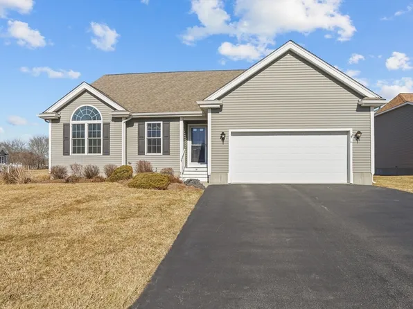 14 Deborah Ann Dr #41, Rehoboth, MA 02769