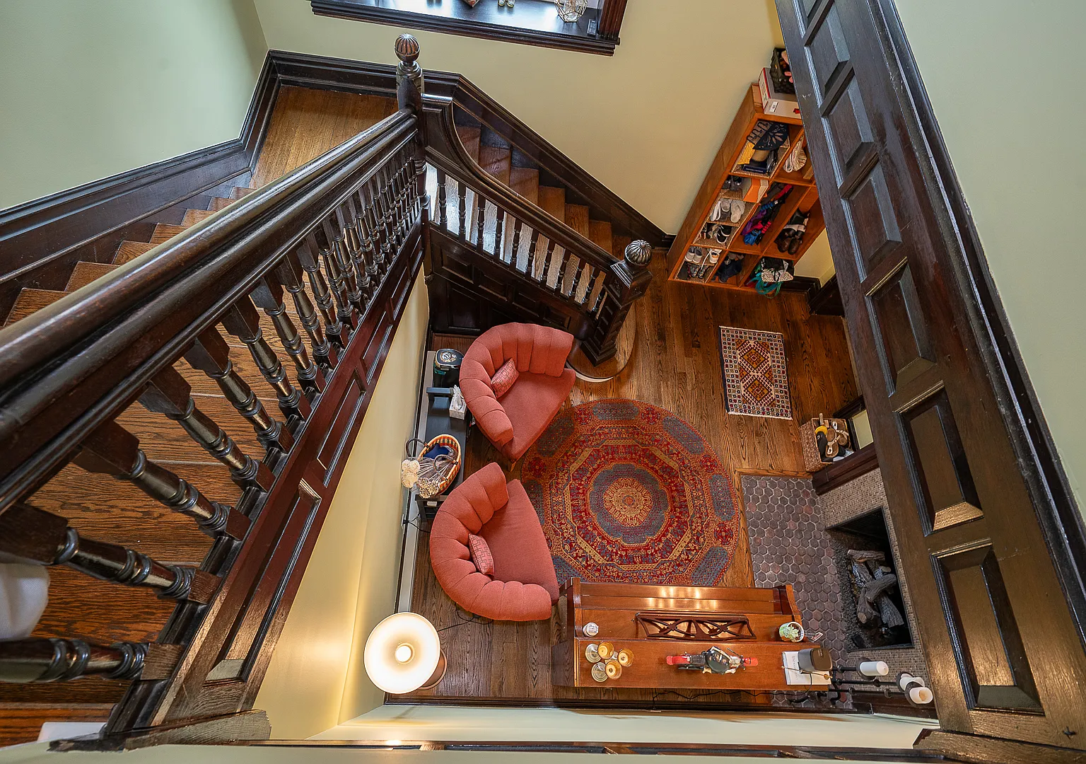 3 bed, 2521 sqft, $4,900 — Photo 3