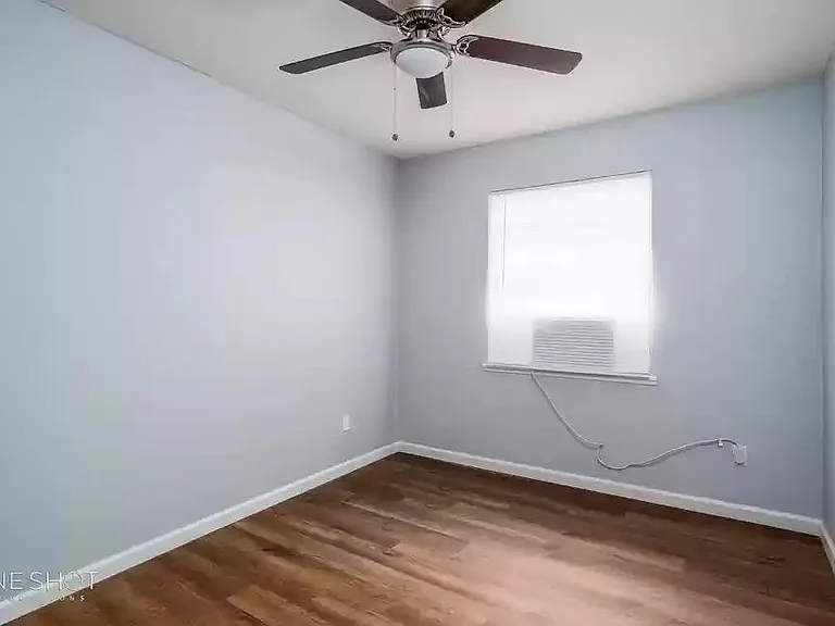 525 N Bowie Dr — Photo 12