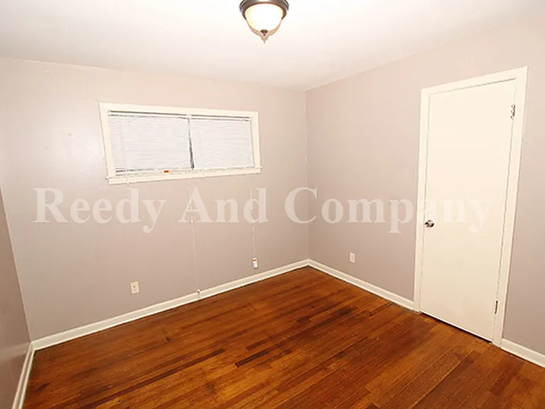 848 Biggs St — Photo 8