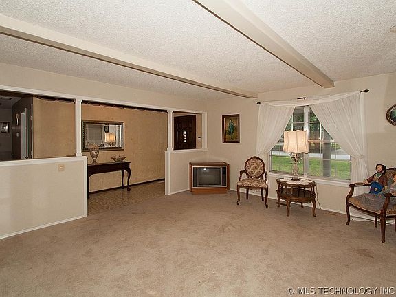 3rd image of 10502 S 198th East Ave