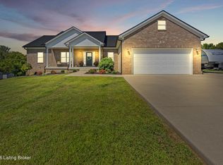 99 Roosevelt Ct, Taylorsville, KY 40071