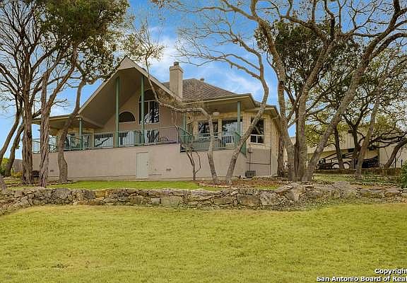 5th image of 2317 Connie Dr