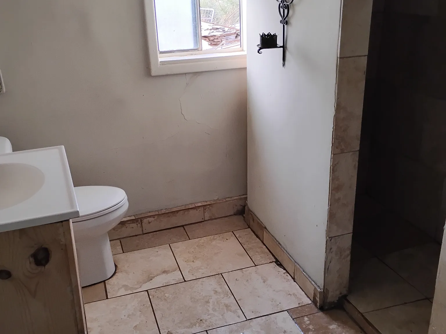 3 bed, 1100 sqft, $900 — Photo 3
