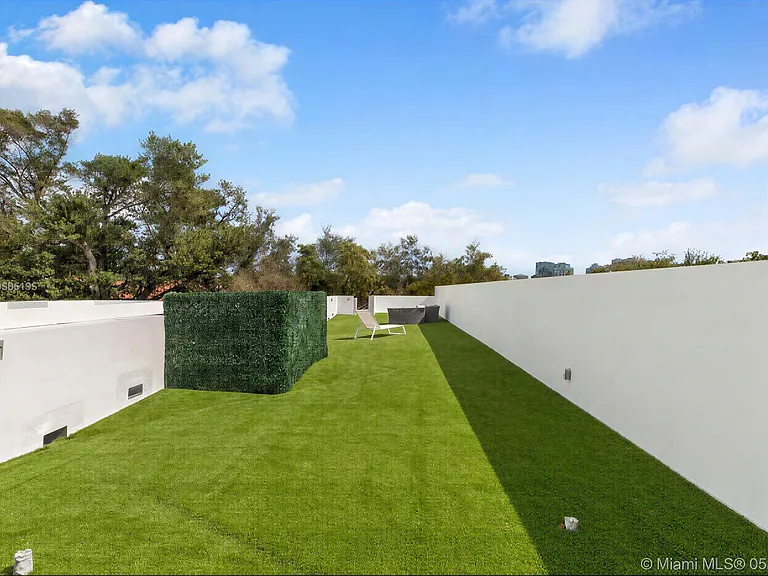 3123 Elizabeth St #3123 — Photo 4