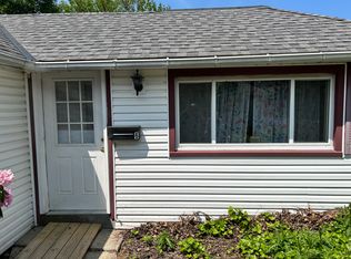 18 Meadowlawn Dr UNIT 6, Mentor, OH 44060