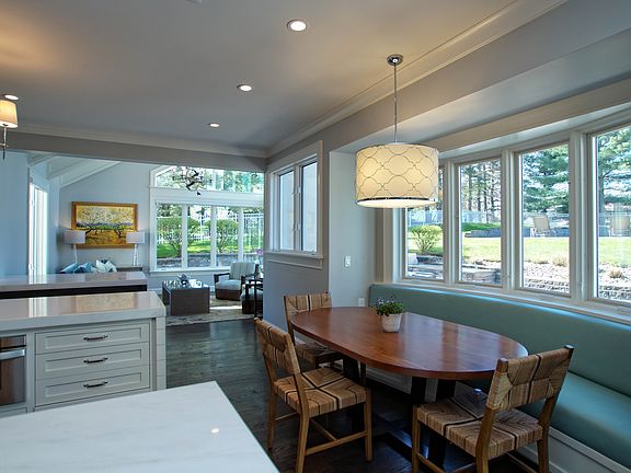 Breakfast Nook