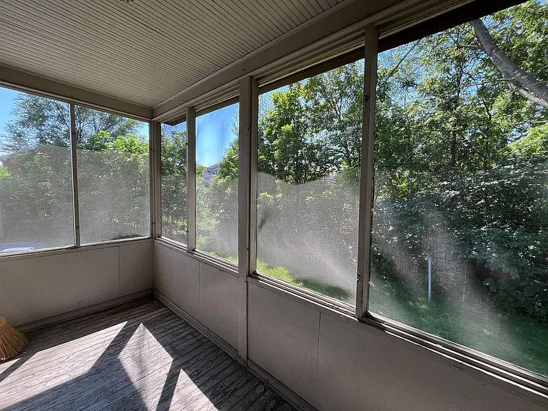 205 S Willow St #B — Photo 13