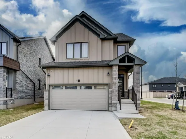 32 Faith St #19, Cambridge, ON N1T 0E8