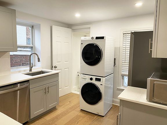 4th image of 151 Southside Ave #3