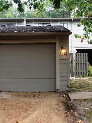 2nd image of 3043 Lakehaven Ct