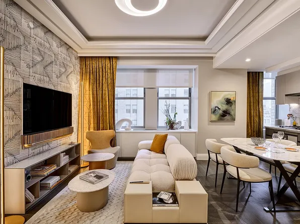 303 Park Ave Unit 2208, New York, NY 10022