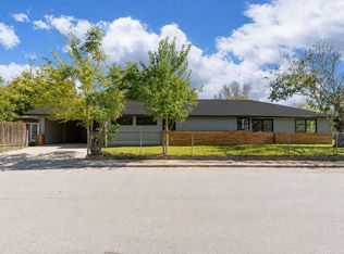 1230 W 4th St, Freeport, TX 77541
