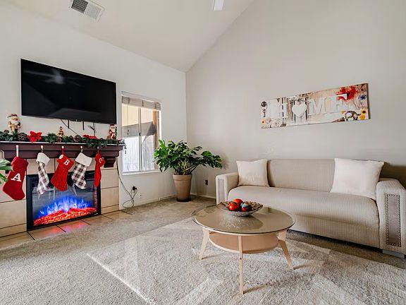 3rd image of 510 Periwinkle Ln #1