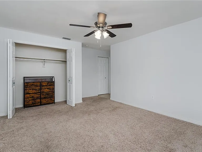 180 Cypress Way E #B212 — Photo 18