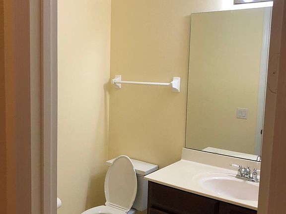 Downstairs Half Bathroom