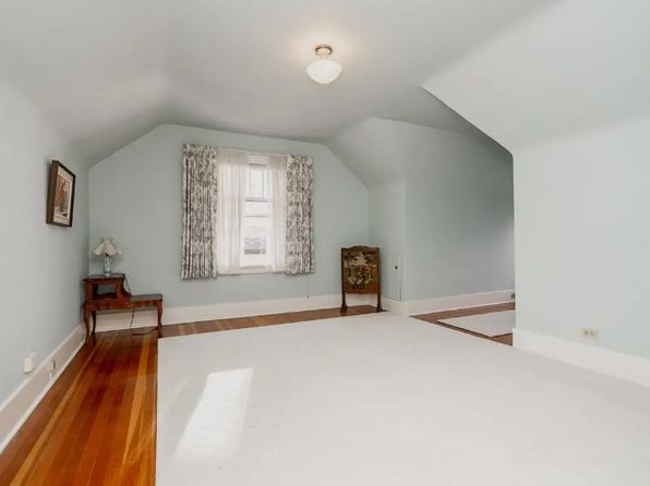 4 bedroom rental in Vancouver — photo 9