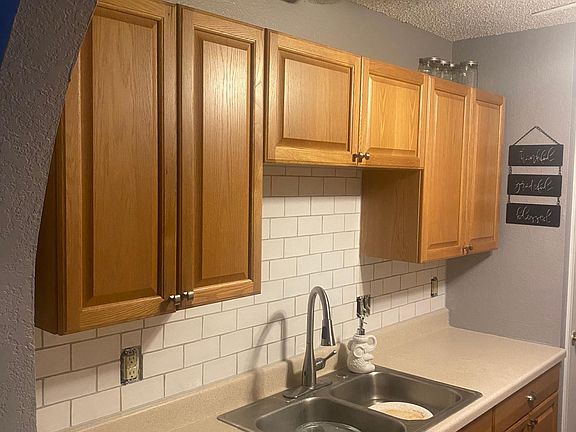 5th image of 2907 Sweet Gum Dr