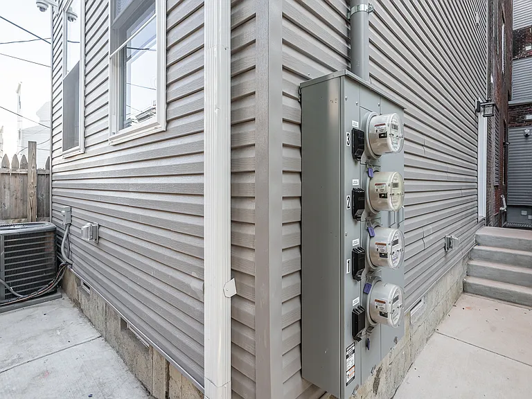 3625 Spring Garden St #1 — Photo 14