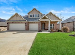 3403 SW Carter Rd, Bentonville, AR 72713